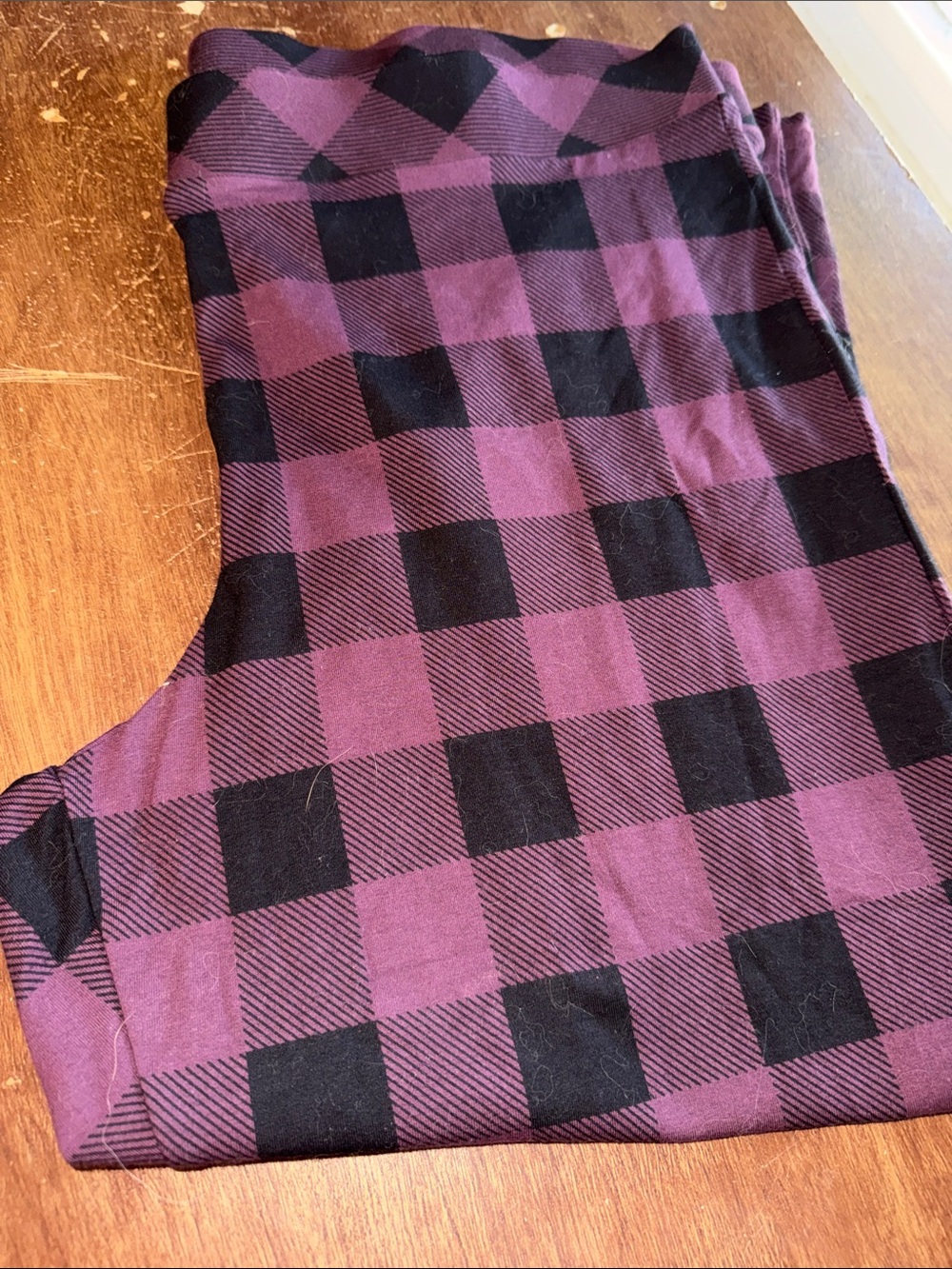 Torrid Women’s Burgundy and Black Buffalo Plaid Leggings Women’s size 4X